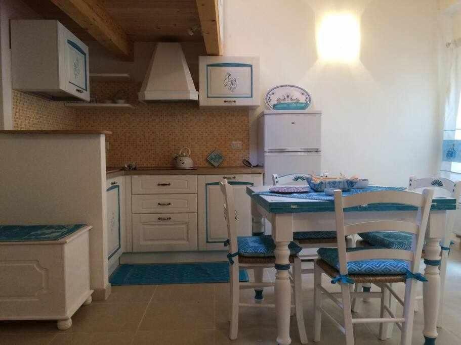 El Dorado Luxury Apartment Алгеро Екстериор снимка